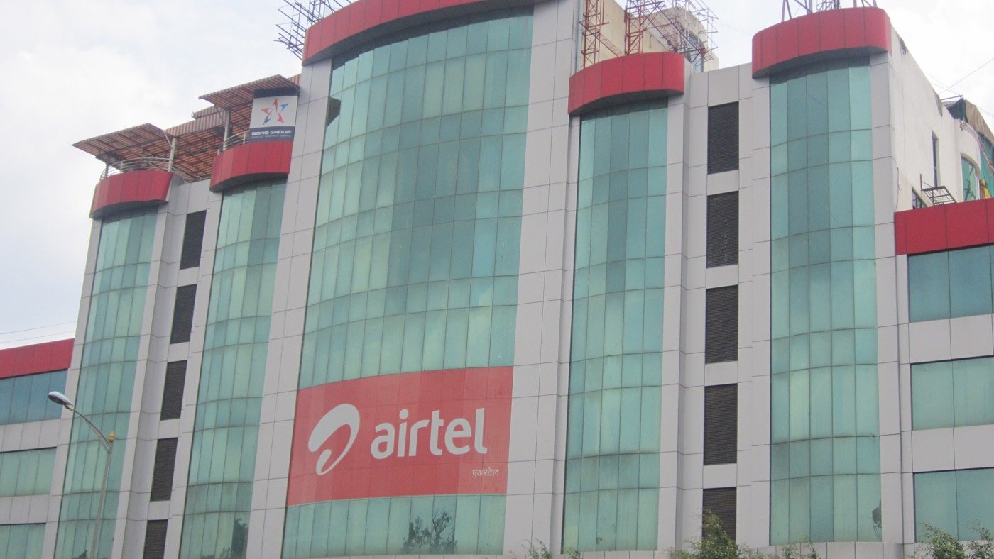 Airtel’s handover splits FY26 chief executive pay between Gopal Vittal and Shashwat Sharma